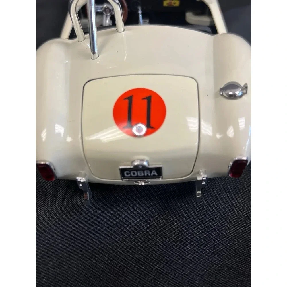 1/18 1960's Shelby Cobra 427 S/C race car #11 Ford with box Collectibles